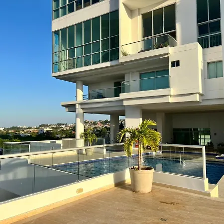 Apartamento Apartamento Tres Habitaciones, Edificio Montu, Playas De Marbella,