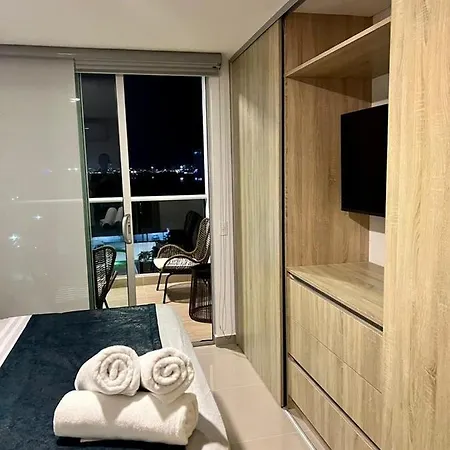 Apartamento Apartamento Tres Habitaciones, Edificio Montu, Playas De Marbella, Cartagena